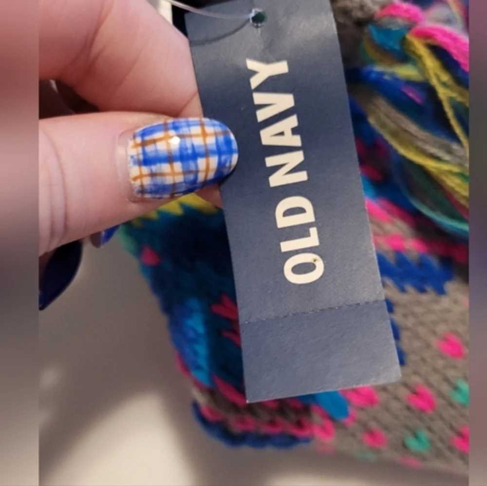 NWT Old Navy Neon Pink Blue Yellow Chevron Multicolor Modern Knit Fringe Scarf